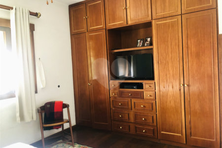 Sobrado à venda com 3 quartos, sendo 1 suíte, em Água Fria, São Paulo, SP