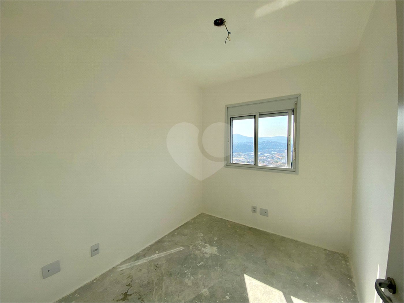 Apartamento à venda com 2 quartos, sendo 1 suíte, em Vila Rosália, Guarulhos, SP