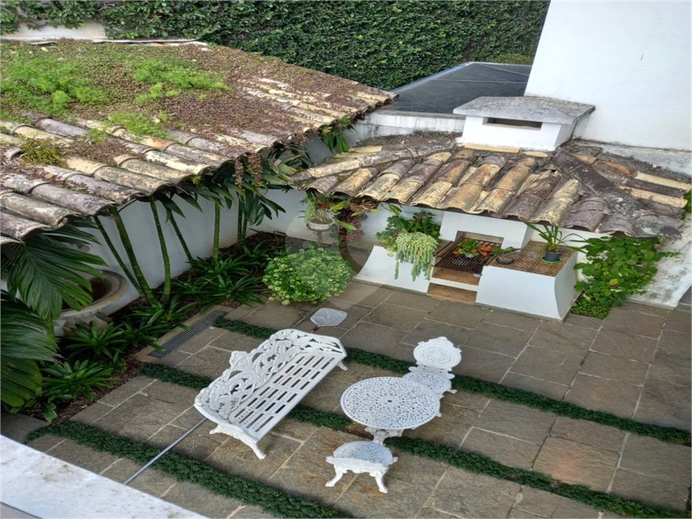 Casa à venda com 5 quartos, sendo 2 suítes,  em Jardim Guedala, São Paulo, SP