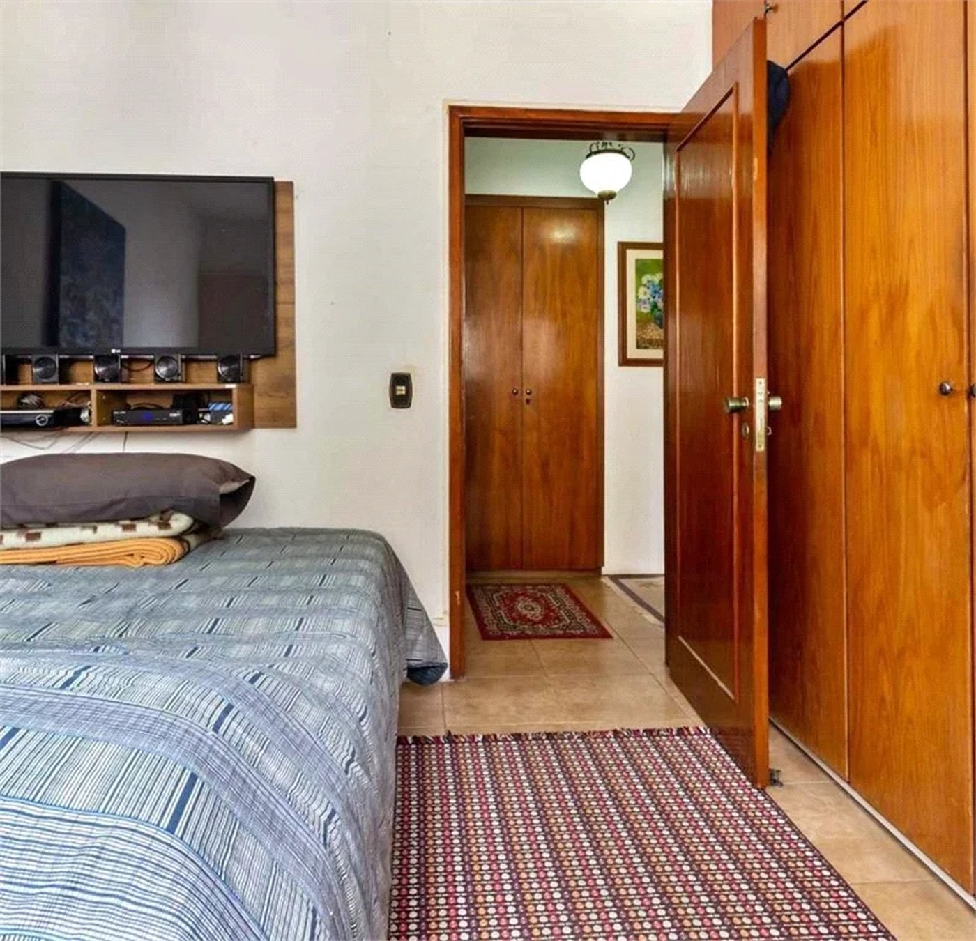 Apartamento à venda com 3 quartos, sendo 1 suíte, em Vila Andrade, São Paulo, SP