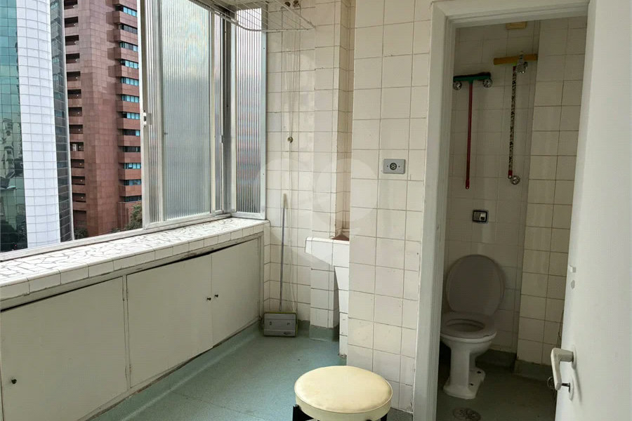 Apartamento à venda com 3 quartos em Paraíso, São Paulo, SP