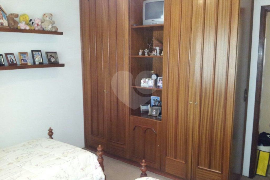 Sobrado à venda com 3 quartos, sendo 1 suíte, em Parque Mandaqui, São Paulo, SP