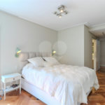 Casa à venda com 5 quartos, sendo 3 suítes, no condomínio Boulevard Saint Michael, São Paulo - SP