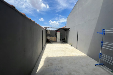 Casa à venda com 2 quartos, sendo 1 suíte, em Vila Barão, Sorocaba, SP