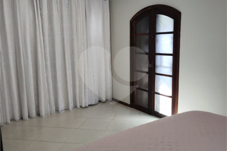 Casa à venda com 3 quartos, sendo 1 suíte, no Centro, Araraquara, SP