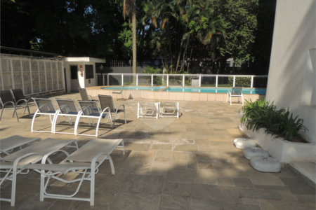 Apartamento à venda com 3 quartos, sendo 1 suíte, em Santo Amaro, São Paulo, SP