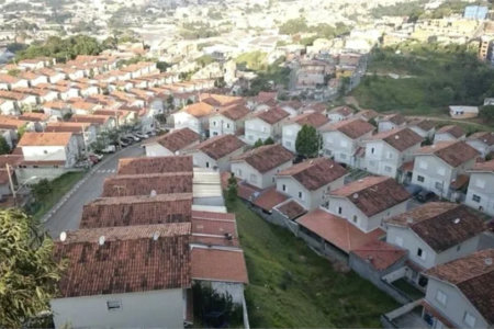 Apartamento à venda com 2 quartos em Chora Menino, São Paulo, SP