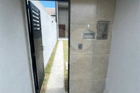 Casa à venda com 2 quartos, sendo 1 suíte, no condomínio Parque Guará, Rio de Janeiro - RJ