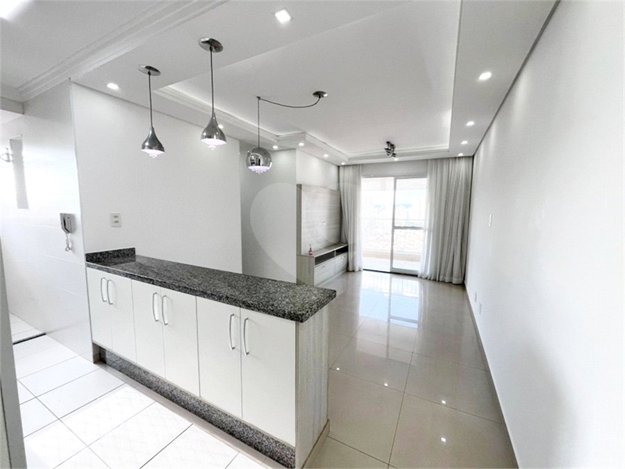 Apartamento para alugar com 3 quartos, sendo 1 suíte, em Parada Inglesa, São Paulo, SP