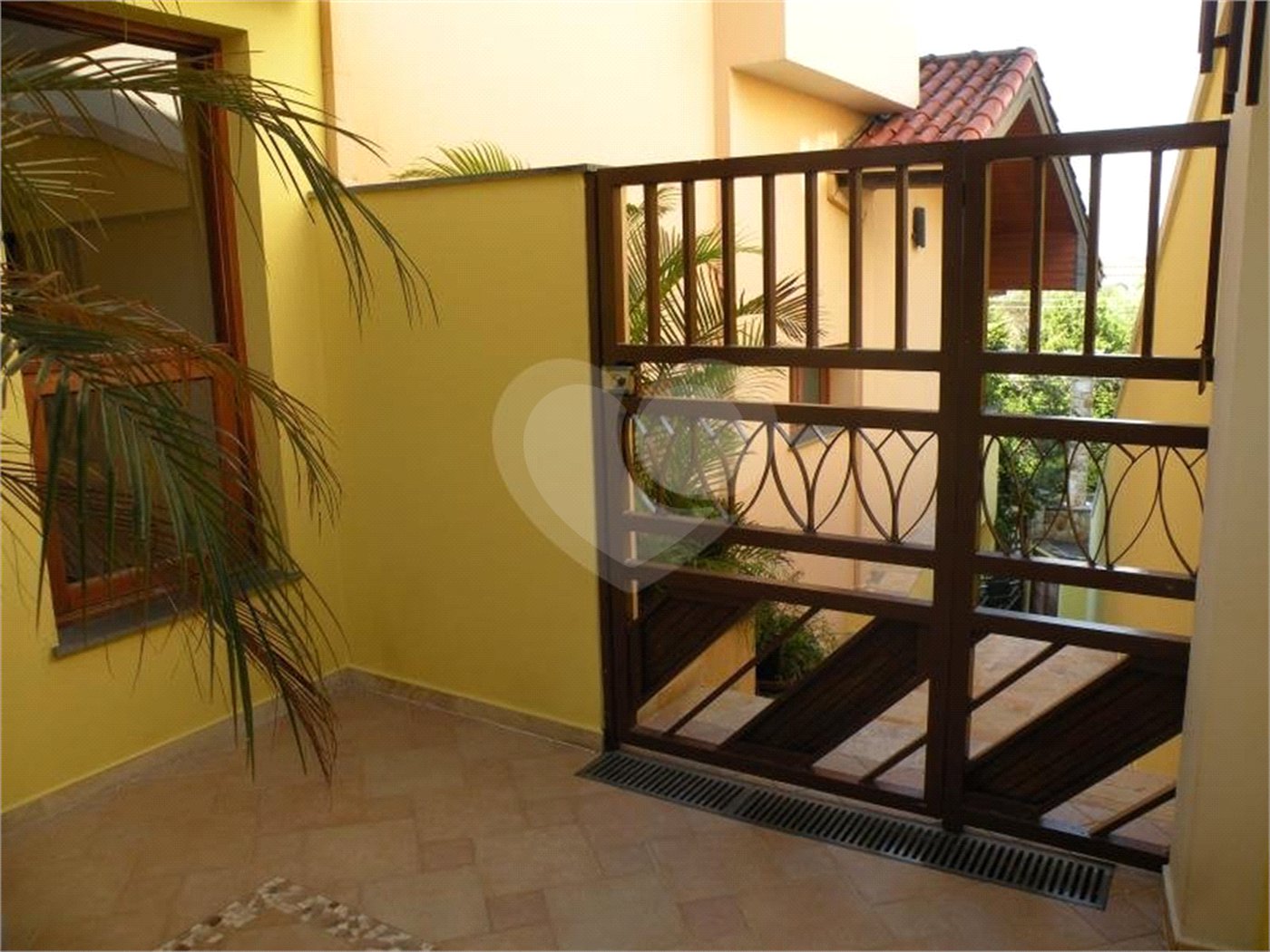 Casa à venda ou para alugar com 5 suítes em Parque dos Príncipes, São Paulo, SP