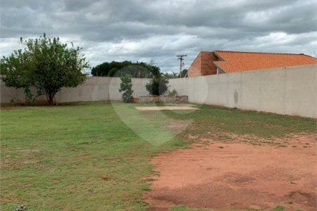 Chácara à venda com 4 quartos, sendo 2 suítes, em Jardim Ouro Branco, Ribeirão Preto, SP