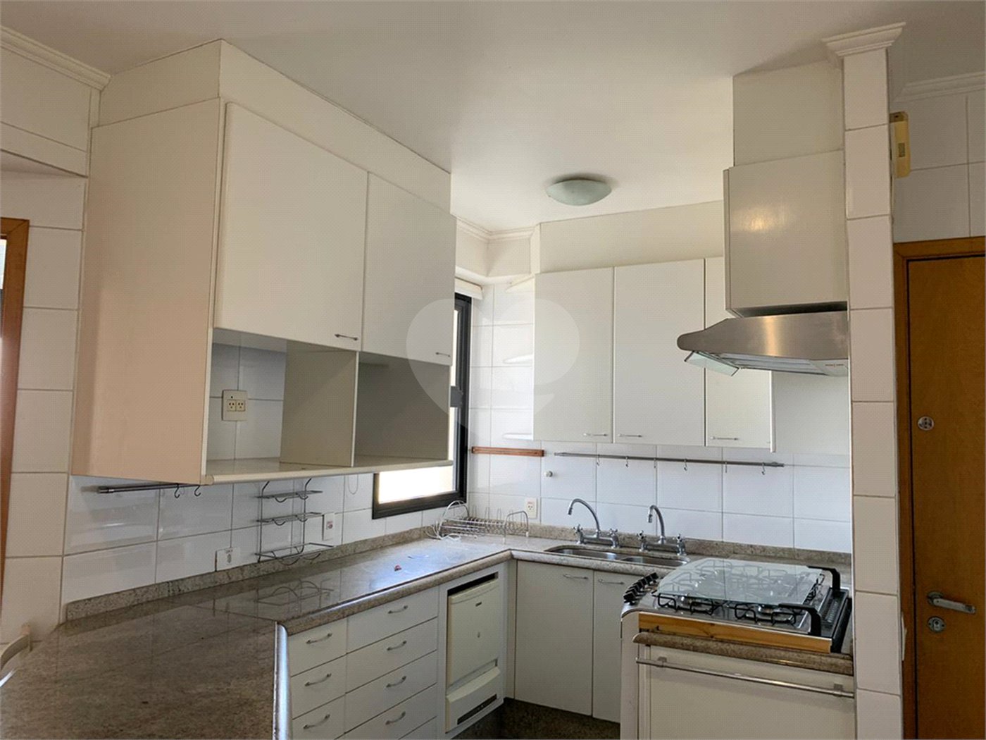 Duplex à venda com 3 quartos, sendo 2 suítes,  em Jardim Armênia, Mogi das Cruzes, SP