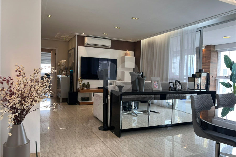 Apartamento à venda com 3 suítes em Santana, São Paulo, SP
