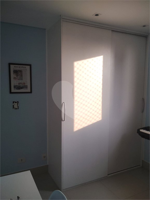 Apartamento à venda com 3 quartos, sendo 1 suíte,  em Jardim Ester Yolanda, São Paulo, SP