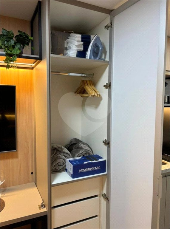 Apartamento à venda com 1 quarto em Indianópolis, São Paulo, SP