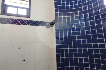 Sobrado à venda com 3 quartos, sendo 1 suíte,  em Jardim Ana Rosa, Suzano, SP