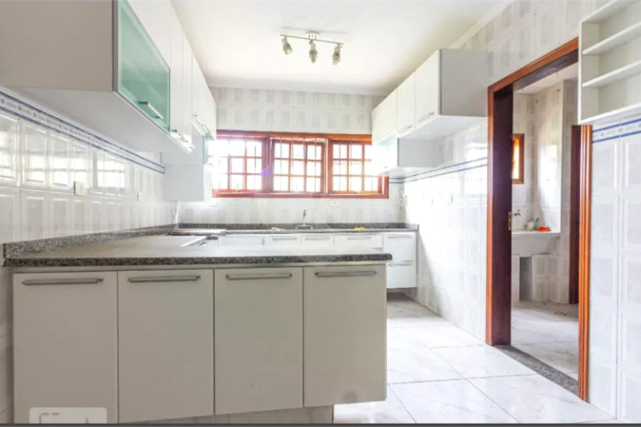 Sobrado à venda com 4 suítes em Butantã, São Paulo, SP
