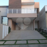 Casa à venda com 3 suítes no condomínio Village Moutonnée, Salto - SP