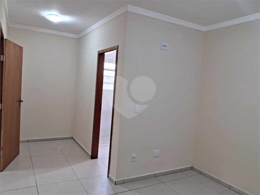 Casa para alugar com 3 quartos, sendo 1 suíte,  em João XXIII, Vinhedo, SP