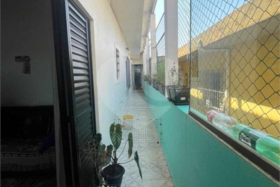 Casa à venda com 3 quartos em Campo Limpo, São Paulo, SP
