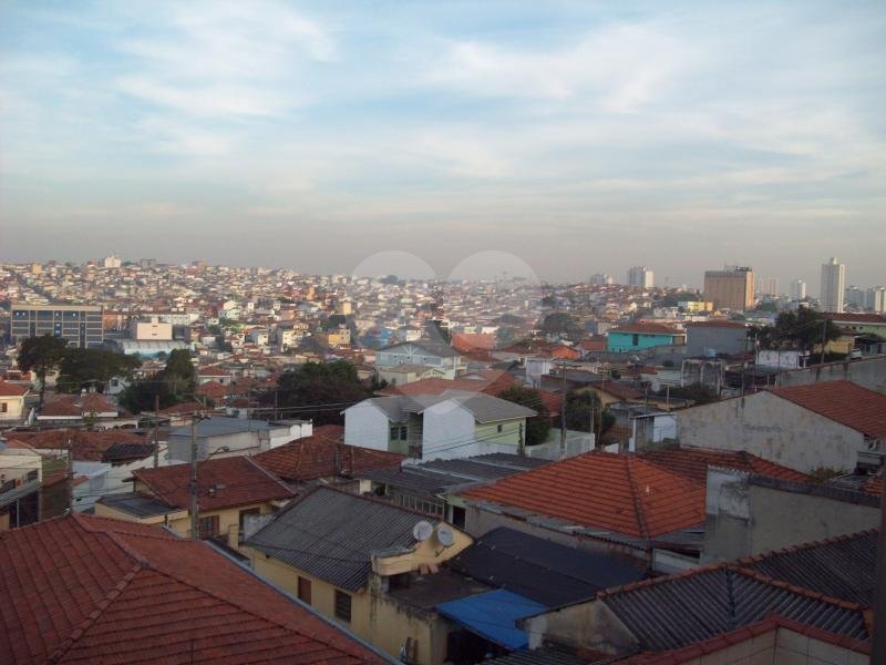 Casa Térrea à venda com 3 quartos, sendo 1 suíte, em Vila Constança, São Paulo, SP