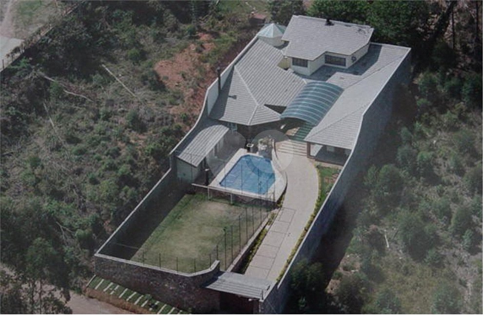 Chácara à venda com 4 suítes em Jundiaizinho (terra Preta), Mairiporã, SP