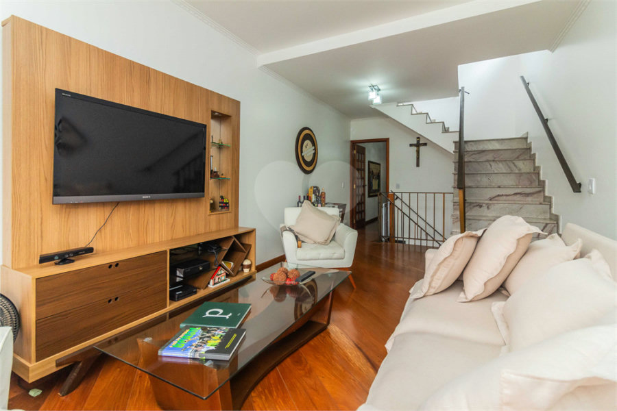 Casa à venda com 3 quartos, sendo 1 suíte, em Horto Florestal, São Paulo, SP