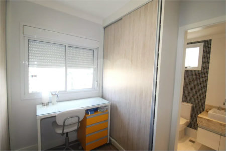 Apartamento à venda com 3 suítes em Santa Teresinha, São Paulo, SP