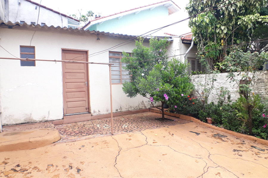 Casa Térrea à venda com 3 quartos, sendo 1 suíte, em Carandiru, São Paulo, SP