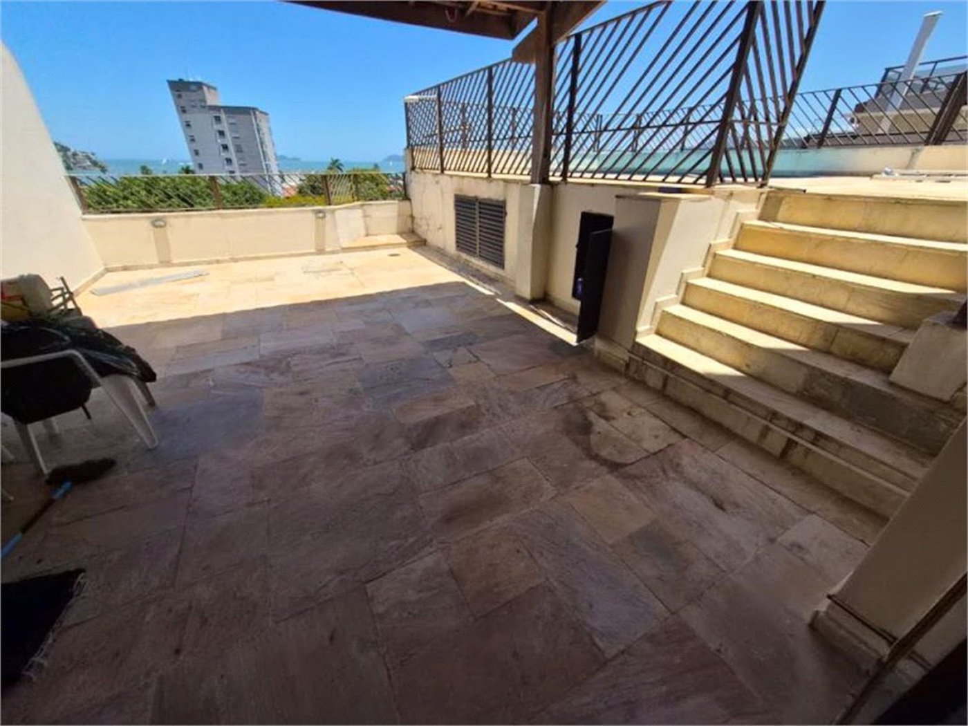 Apartamento Residencial à venda, Loteamento João Batista Julião, Guarujá - AP1261.