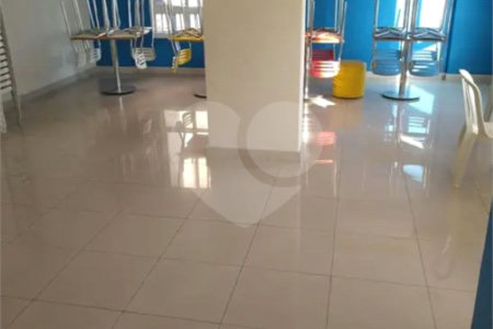 Apartamento MOBILIADO à venda. ÓTIMA OPORTUNIDADE!