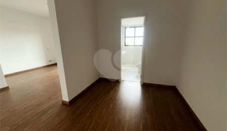 Apartamento à venda com 3 suítes no Centro, Itapetininga, SP