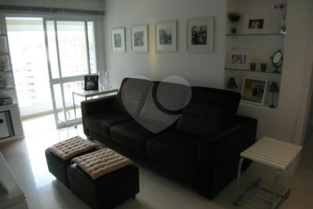Apartamento à venda com 4 suítes em Vila Suzana, São Paulo, SP