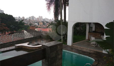 Sobrado à venda com 6 suítes em Jardim Franca, São Paulo, SP