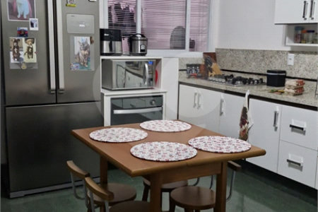 Sobrado à venda com 3 quartos, sendo 2 suítes, em Ipiranga, São Paulo, SP