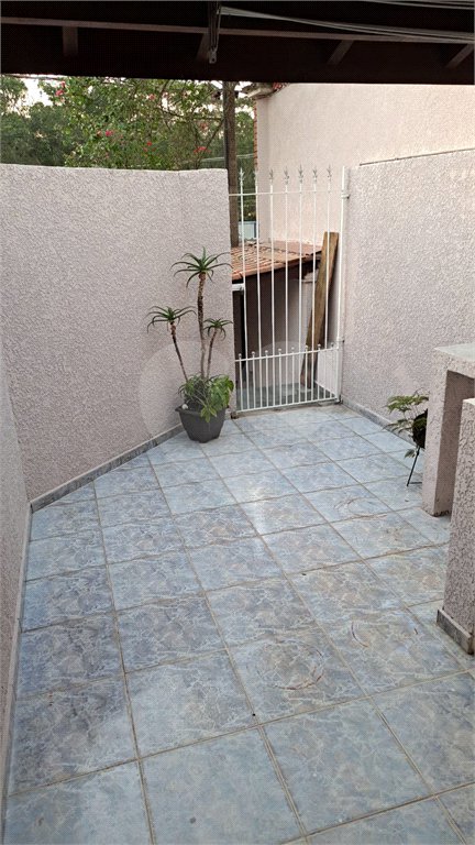 Sobrado à venda com 3 quartos, sendo 1 suíte, em Vila Suissa, Mogi das Cruzes, SP