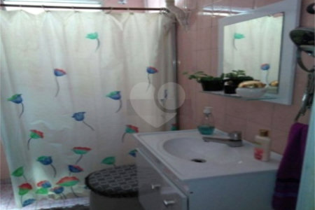 Casa Térrea à venda com 2 quartos em Vila Nivi, São Paulo, SP