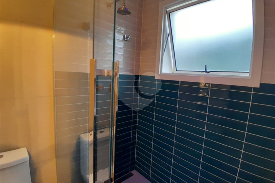 Casa à venda com 3 suítes no condomínio Suíça da Cantareira, Mairiporã - SP
