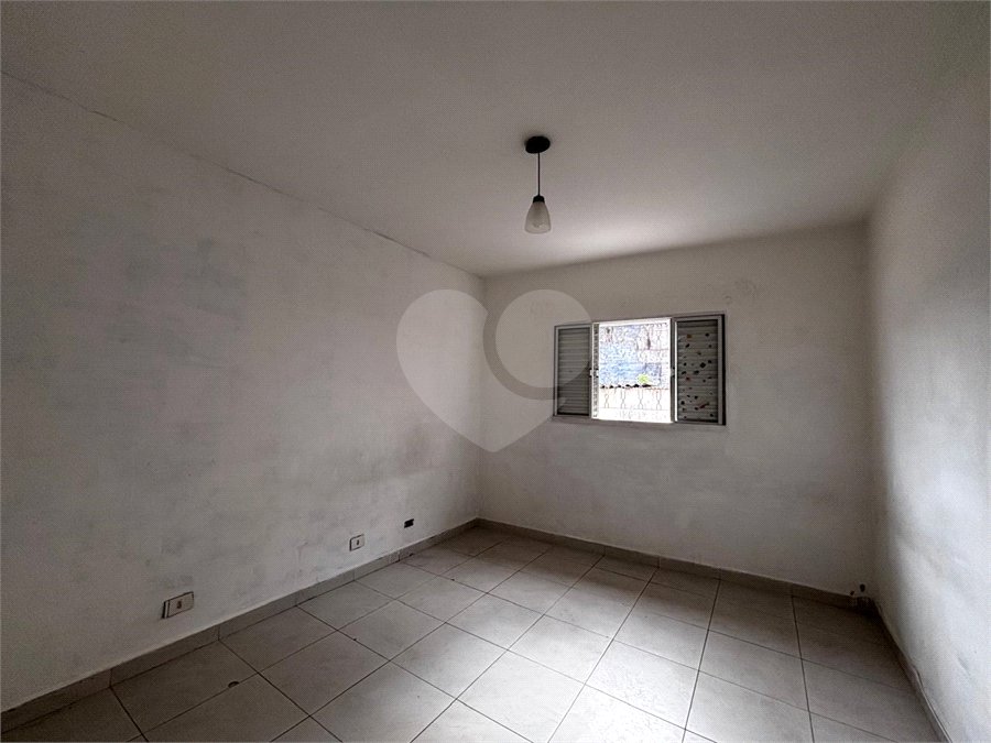 Sobrado à venda com 3 quartos em Vila Dom Pedro Ii, São Paulo, SP