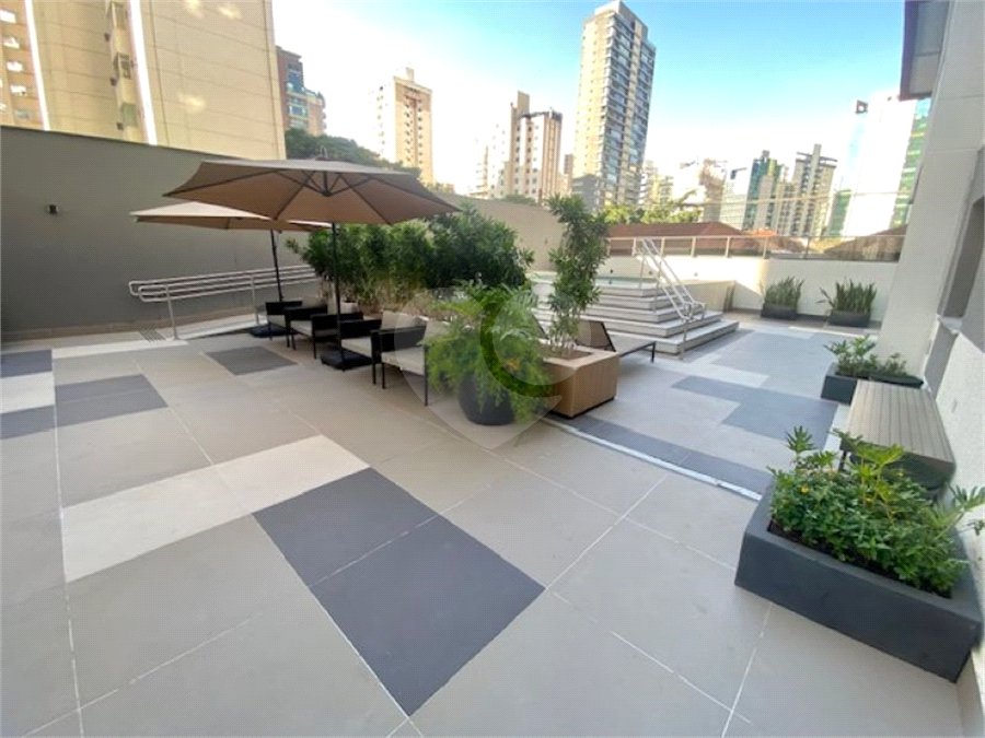 Apartamento à venda ou para alugar com 1 quarto em Vila Olímpia, São Paulo, SP