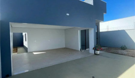 Casa à venda com 3 quartos, sendo 1 suíte,  em Loteamento Jardim Europa, Balsas, MA