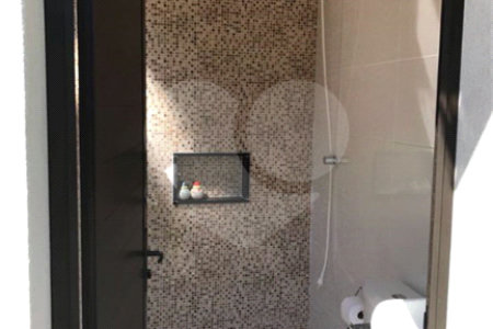 Chácara à venda com 4 quartos, sendo 1 suíte,  em Parque dos Jacarandás, Arujá, SP