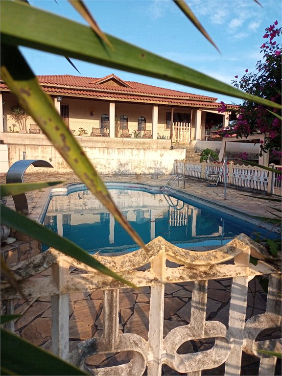 Casa à venda com 3 quartos, sendo 1 suíte, em Chácaras Guanabara, Guararema, SP