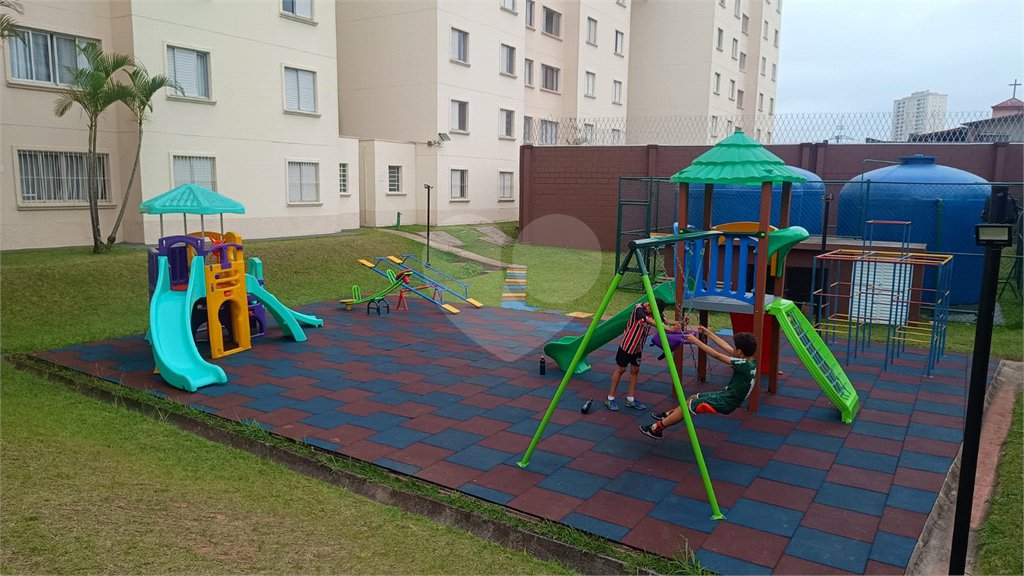 Apartamento à venda com 3 quartos em Jaguaribe, Osasco, SP