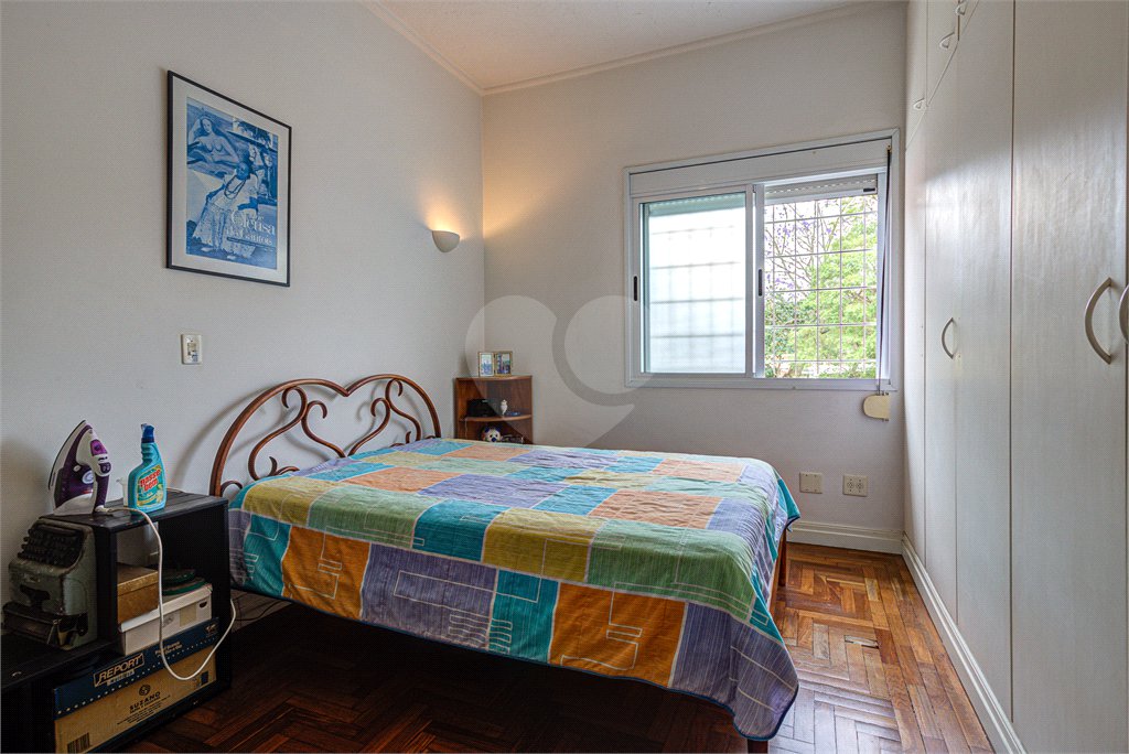 Casa de Vila à venda com 3 quartos, sendo 1 suíte,  em Granja Julieta, São Paulo, SP