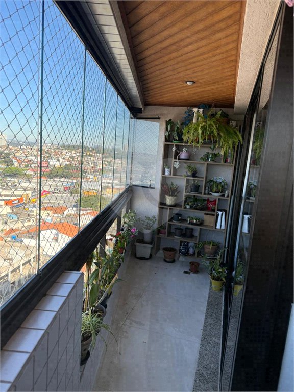 Apartamento à venda com 3 quartos, sendo 1 suíte, em Vila São João, Poá, SP