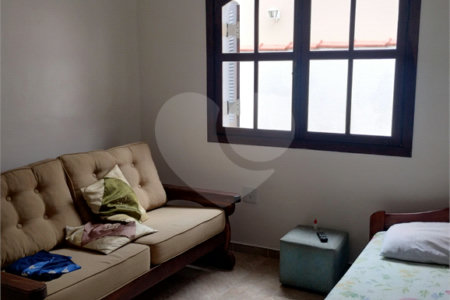 Casa à venda com 3 quartos, sendo 1 suíte,  em Vila Oliveira, Mogi das Cruzes, SP