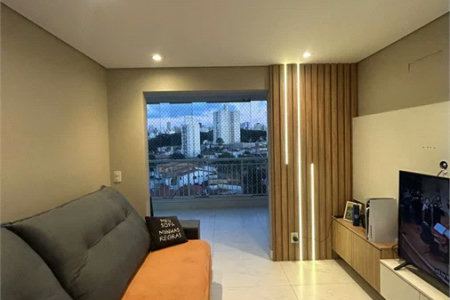 Apartamento à venda com 3 quartos, sendo 1 suíte,  em Jardim Vazani, São Paulo, SP