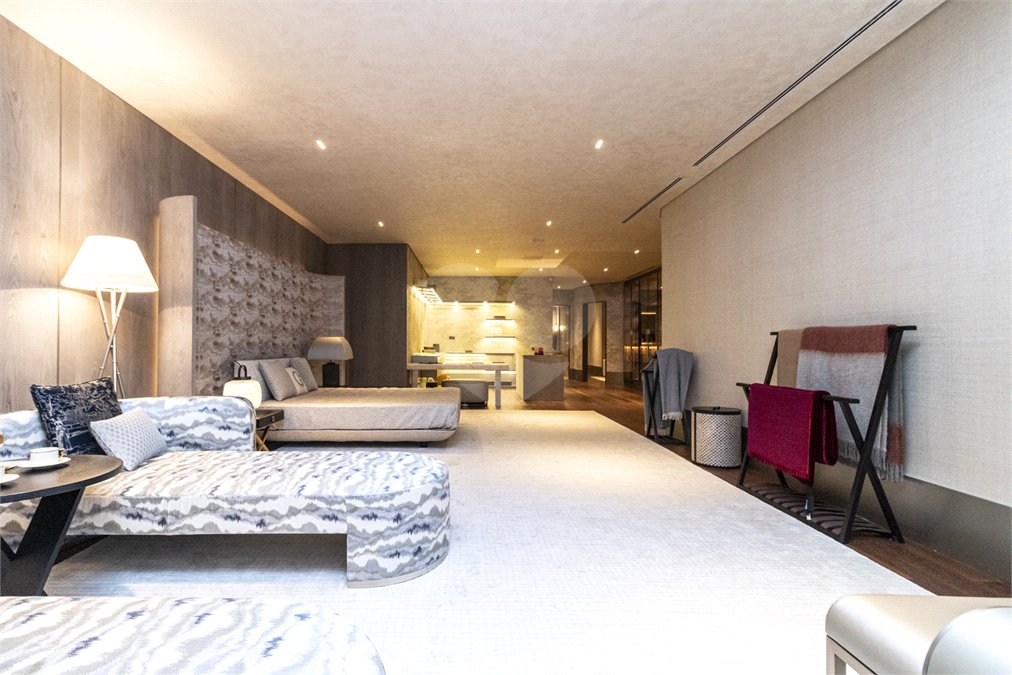 Apartamento à venda com 4 suítes em Jardim Guedala, São Paulo, SP