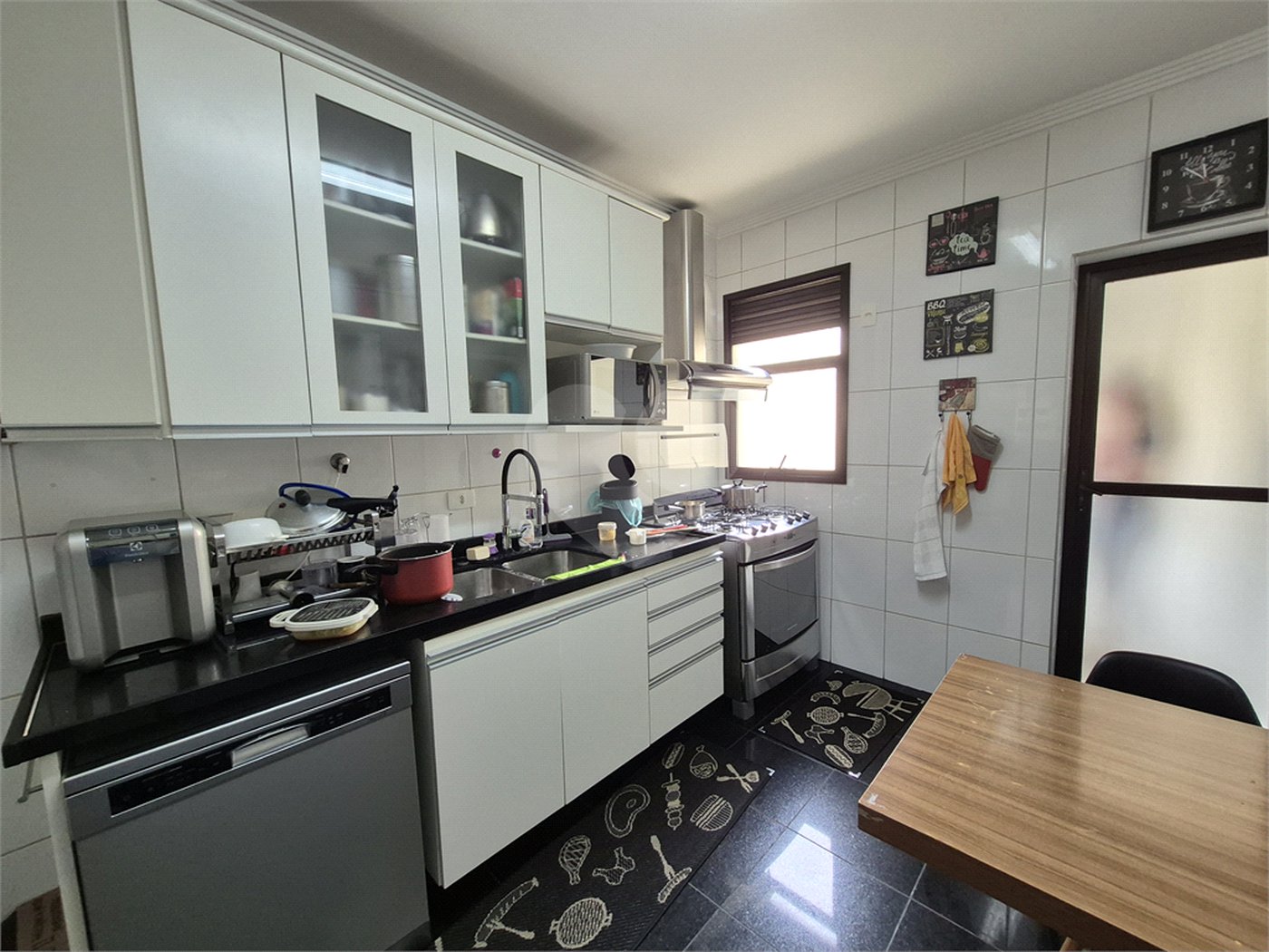 Cobertura à venda com 4 quartos, sendo 2 suítes, em Vila Hamburguesa, São Paulo, SP